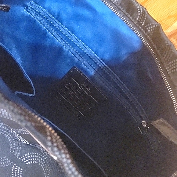 Coach Purse - Picture 3 of 6